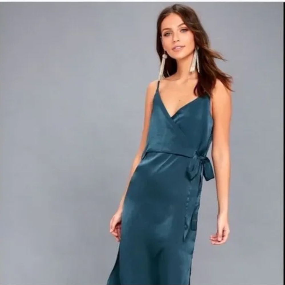 Evidnt Los Angeles Teal Wrap dress Sz
XS